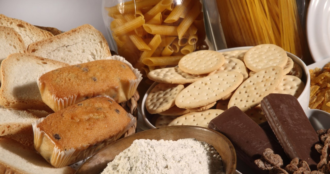 Węglowodany proste dają szybki zastrzyk energii, ale te złożone działają stabilnie i długofalowo /123RF/PICSEL