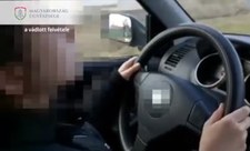 Węgry: 10-latka za kierownicą samochodu. Nagrywał ją ojciec