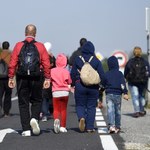 Węgry nie wykluczają stanu kryzysowego w związku z napływem migrantów