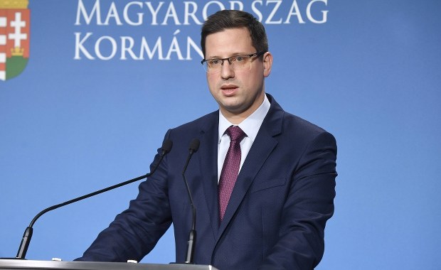 Węgry otworzą szkoły i do końca maja zaszczepią każdego chętnego