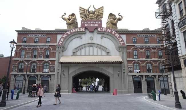 Wejście do parku /PAP/EPA/CLAUDIO PERI /PAP/EPA