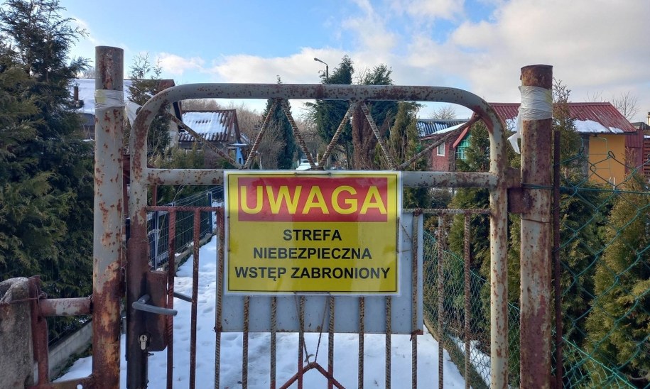 Wejście na teren ogródków działkowych przy ul. Jana Pawła II w Trzebini /Magdalena Wojtoń /Archiwum RMF FM