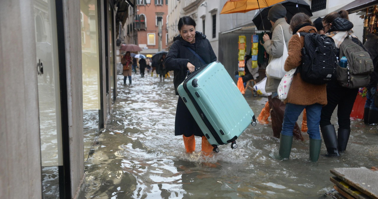 Wenecja: 70 proc. miasta pod wodą