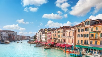 Wenecjanie zirytowani zachowaniem turystów. Tym razem chodzi o gondole