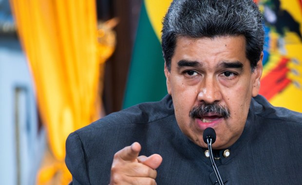 ​Wenezuela na krawędzi wojny? Maduro mobilizuje elitarne oddziały