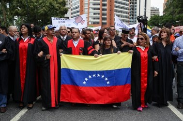 Wenezuela: ONZ sprawdzi doniesienia o torturach i egzekucjach