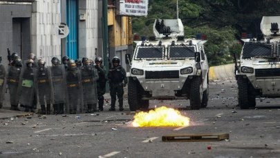 Wenezuela: Wóz pancerny wjechał w demonstrantów