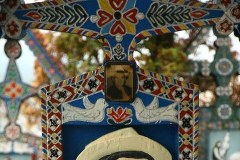 Wesoły Cmentarz – jedna z największych atrakcji turystycznych w Rumunii