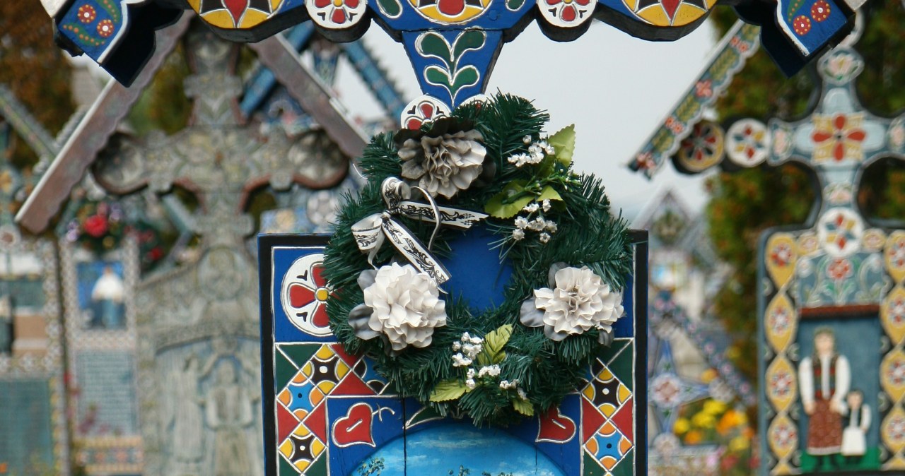Wesoły Cmentarz – jedna z największych atrakcji turystycznych w Rumunii