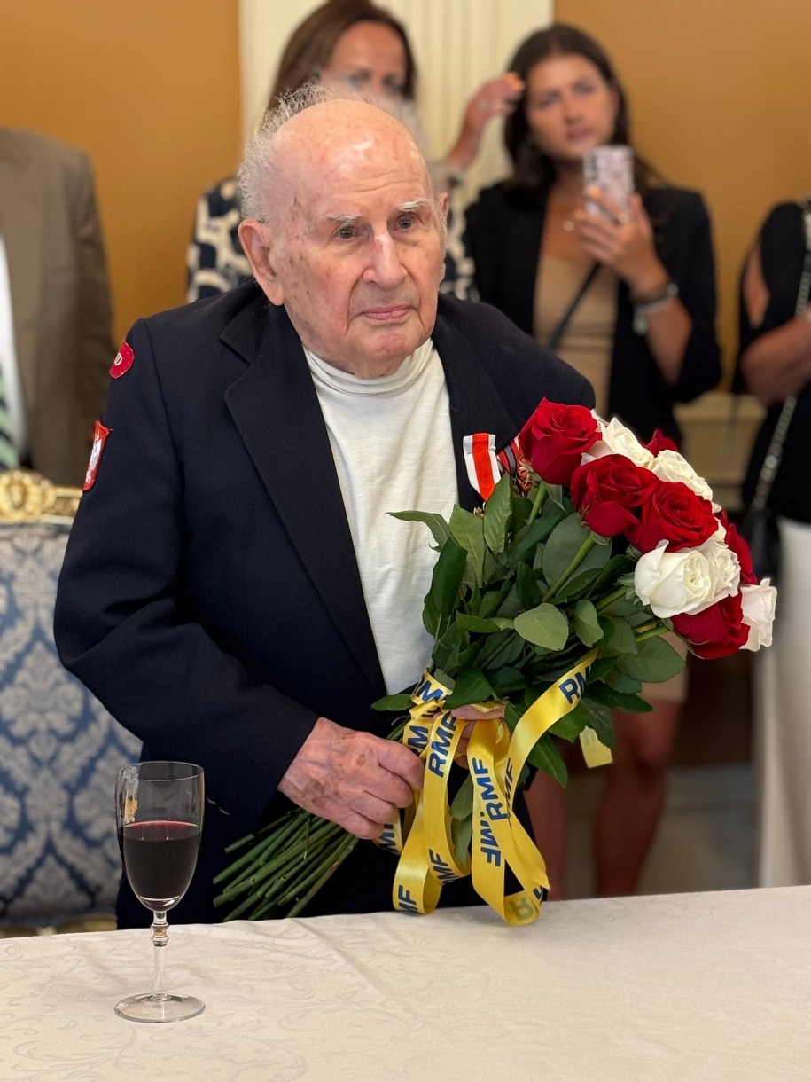 Weteran pułkownik Romuald Lipiński skończył 100 lat /Paweł Żuchowski /RMF FM