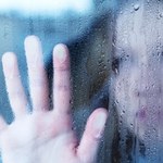 Weź piankę do golenia lub glicerynę. Sprawdzone sposoby na zaparowane szyby w mieszkaniu