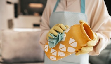 Weź z kuchni i wsyp do wazonu. Będzie wyglądał, jak nowy