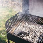 Weź ze spiżarni i przetrzyj grilla. Będzie lśnił jak nowy bez szorowania 