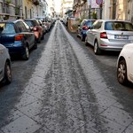 Węższe drogi zwiększają bezpieczeństwo? Naukowcy nie mają złudzeń
