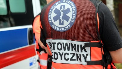 Wezwała karetkę. Groziła ratownikom, że ich zabije
