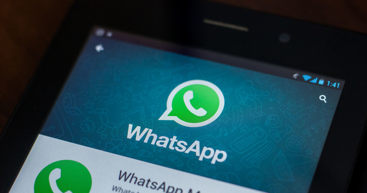 WhatsApp niebawem połączy się z Facebookiem? /123RF/PICSEL