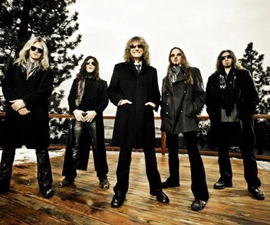 Whitesnake i inni: Z wielką siłą!