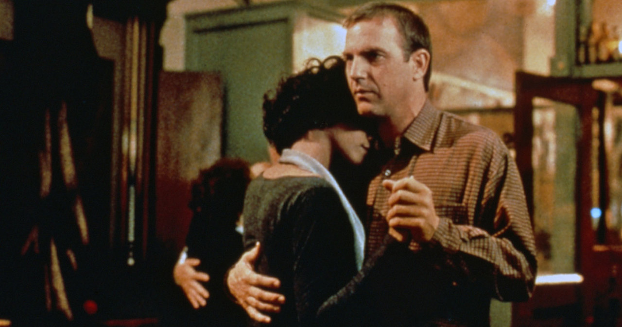 Whitney Houston i Kevin Costner w filmie "Bodyguard" / AKPA /AKPA