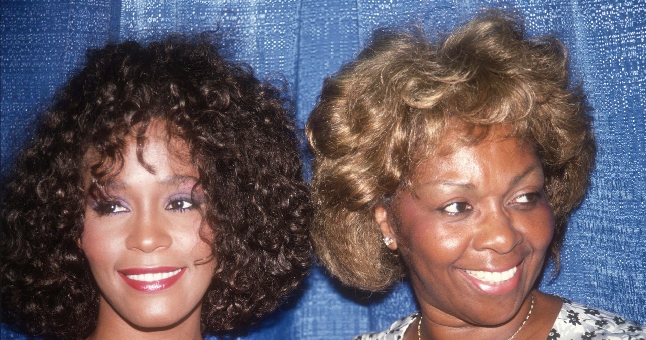 Whitney Houston z mamą, Cissy Houston /MediaPunch / BACKGRID / Backgrid USA / Forum /Agencja FORUM