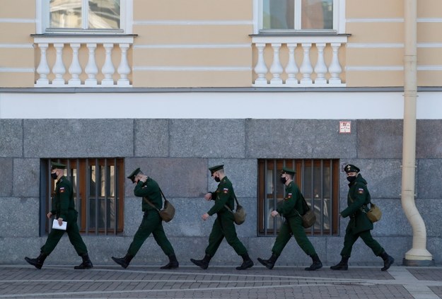 WHO: liczba zakażeń koronawirusem rośnie w Europie Wschodniej /ANATOLY MALTSEV  /PAP/EPA