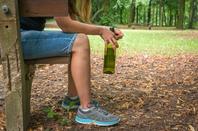 WHO ostrzega: nie ma bezpiecznego zakresu picia alkoholu /123RF/PICSEL