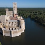 Wiadomo, co powstanie w zamku w Stobnicy. "Ceny mogą być astronomiczne"