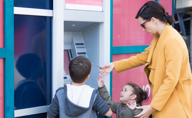 Wiadomo, ile dzieci cudzoziemców, w tym z Ukrainy, pobiera 800 plus