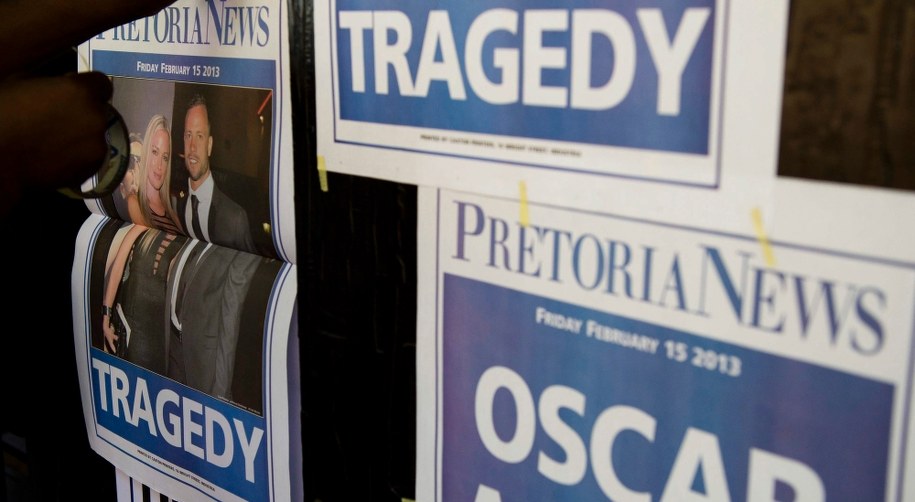 Wiadomość o tragedii obiegła światowe media /STR /PAP/EPA