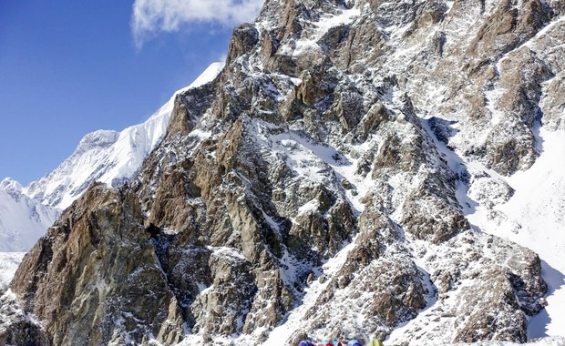 Wiatr rządzi na K2. Zmusił naszych himalaistów do zejścia w dół