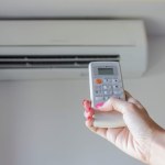 Wiatrak czy klimatyzacja. Ile kosztuje chłodzenie w upały?