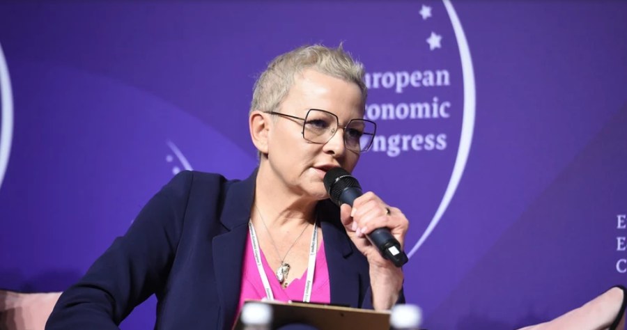 Wiceminister klimatu i środowiska Anna Łukaszewska-Trzeciakowska /Zbyszek Kaczmarek /Reporter