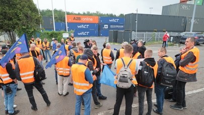 Wiceminister ogłasza ws. PKP Cargo. W tle strajki kolejarzy 