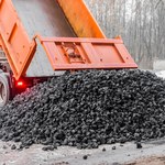 Wiceminister Rabenda: Do gmin wyjechało już ćwierć miliona ton węgla