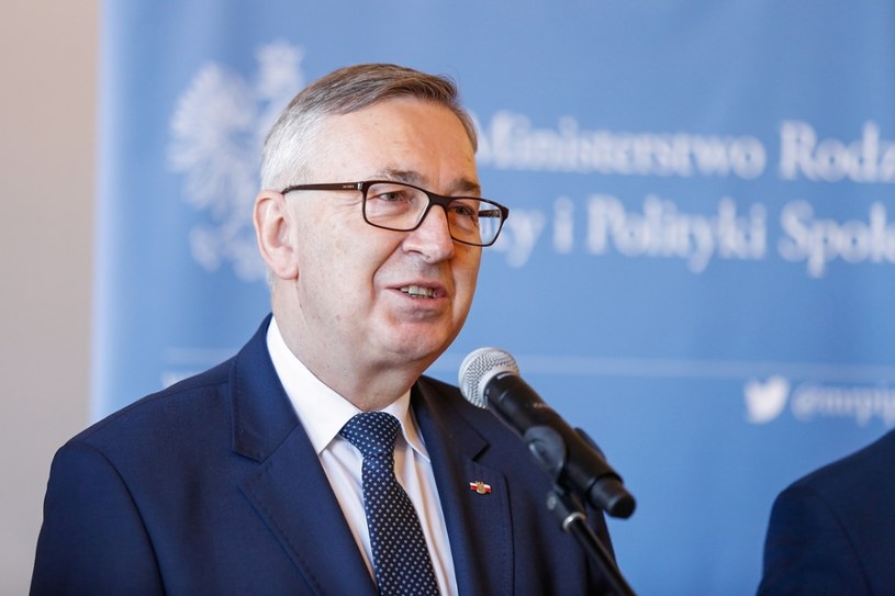 Wiceminister rodziny, pracy i polityki społecznej Stanisław Szwed /Tomasz Kawka /East News