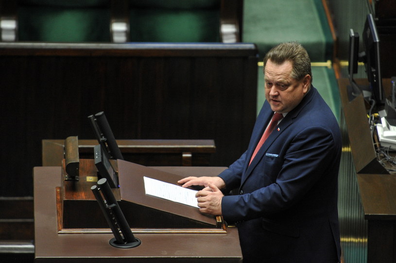Wiceminister spraw wewnętrznych i administracji Jarosław Zieliński /Marcin Obara /PAP
