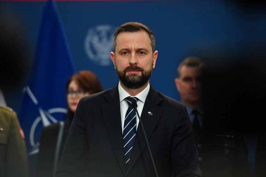 Wicepremier, minister obrony narodowej Władysław Kosiniak-Kamysz na konferencji prasowej w siedzibie MON w Warszawie. /Piotr Nowak /PAP
