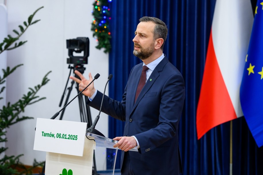 Wicepremier, minister obrony narodowej Władysław Kosiniak-Kamysz podczas spotkania z mieszkańcami Tarnowa /Paweł Topolski /PAP