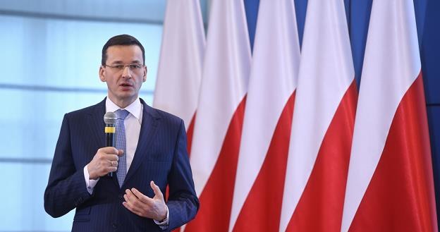 Wicepremier, minister rozwoju Mateusz Morawiecki podczas konferencji prasowej po posiedzeniu rządu /PAP