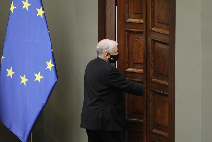 Wicepremier, prezes PiS Jarosław Kaczyński na sali obrad Sejmu /Wojciech Olkuśnik /PAP