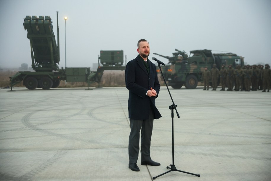 Wicepremier, szef MON Władysław Kosiniak-Kamysz podczas uroczystości ogłoszenia osiągnięcia pełnej gotowości polskich Patriotów /Leszek Szymański /PAP
