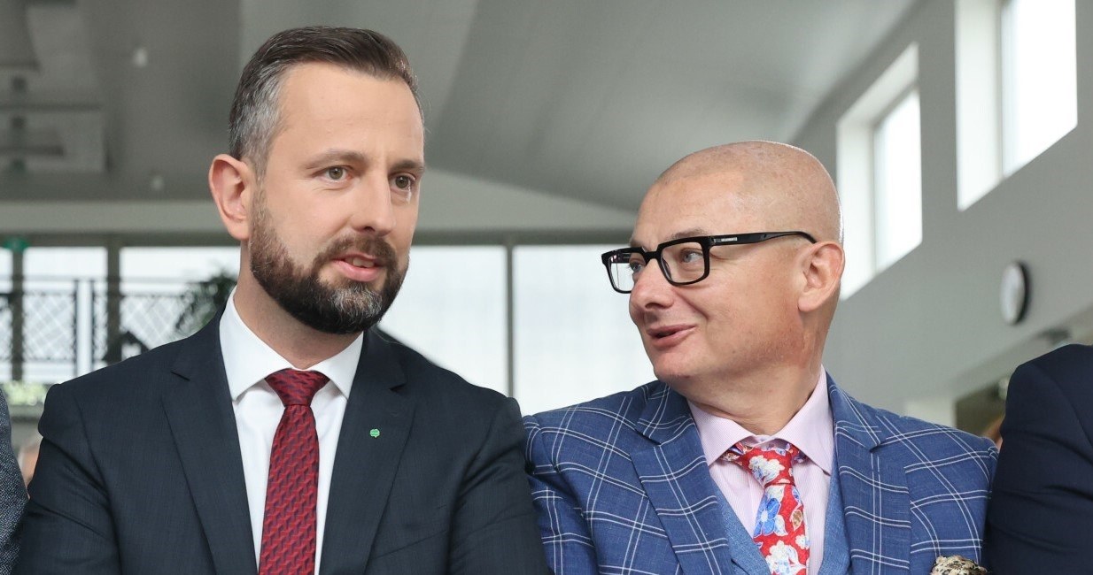 Wicepremier Władysław Kosiniak-Kamysz oraz Michał Kamiński /Piotr Molecki /East News