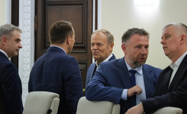 ​Wicepremierzy i ministrowie Donalda Tuska dostaną darmowe mieszkania