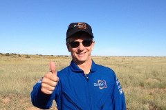 Wiceszef Google'a pobił rekord wysokości w skoku ze spadochronem