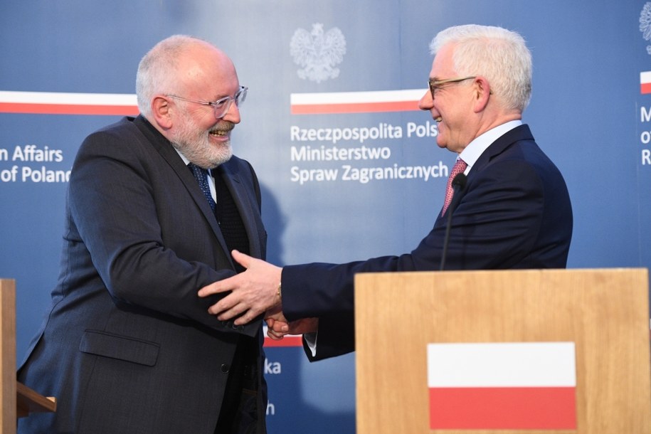 Wiceszef KE Frans Timmermans i szef MSZ Jacek Czaputowicz /Jacek Turczyk /PAP