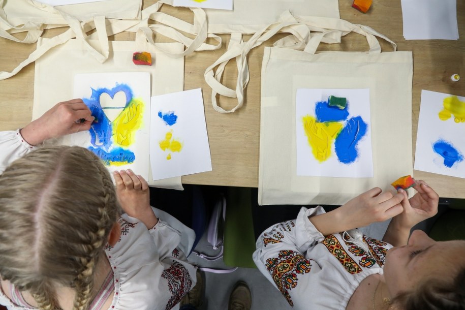 Wiceszef MSWiA: Nowela ws. legalności pobytu Ukraińców może trafić na najbliższe posiedzenie Sejmu / 	Artur Reszko    /PAP