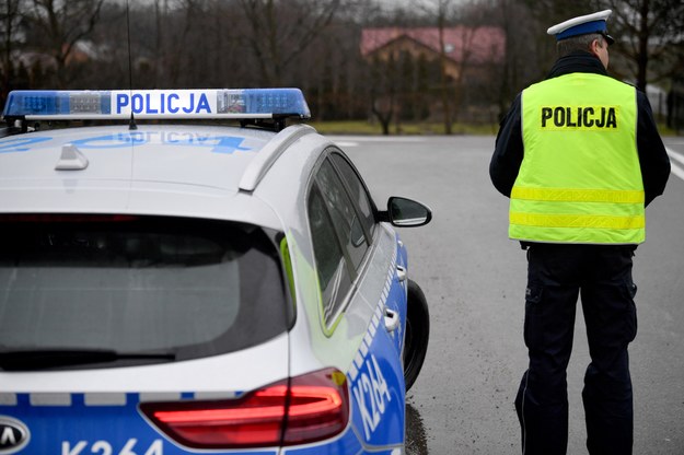 Widać zmiany w zachowaniach kierowców po wprowadzeniu nowego taryfikatora - twierdzą policjanci /Darek Delmanowicz /PAP