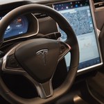 Wideokonferencje w samochodach Tesla?