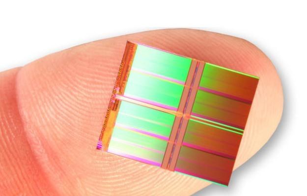 Widoczny na zdjęciu chip jest owocem współpracy Intela i firmy Micron /Gadżetomania.pl