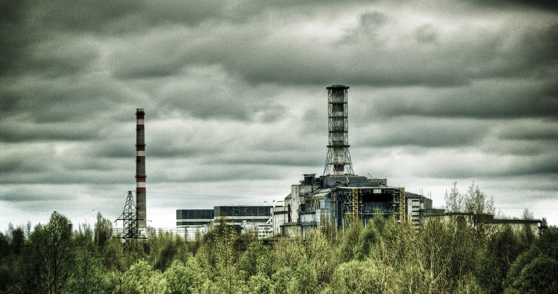 Widok na elektrownię w Czarnobylu /Wikimedia Commons /INTERIA.PL/materiały prasowe