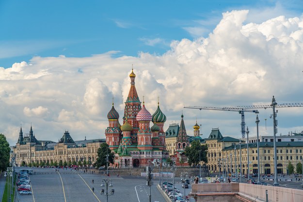 Widok na Kreml moskiewski /Shutterstock